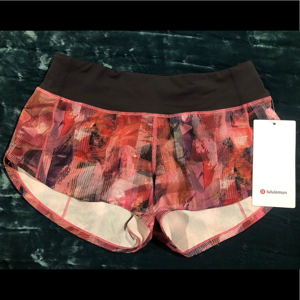 Lululemon Speed Up Shorts 2.5 NWT